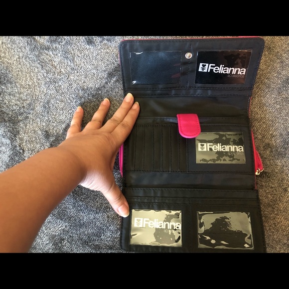 Wallet - Picture 5 of 5